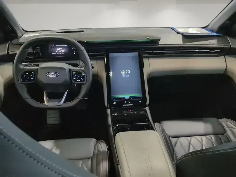 Gebraucht Ford Explorer Premium 210 kW (286 PS) 2024 Arctic blue SUV