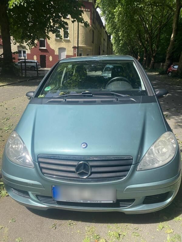 Blau Gebraucht 2005 Mercedes A170 Kleinwagen | 2.899 € (Fairer Preis) - Bild 1/4