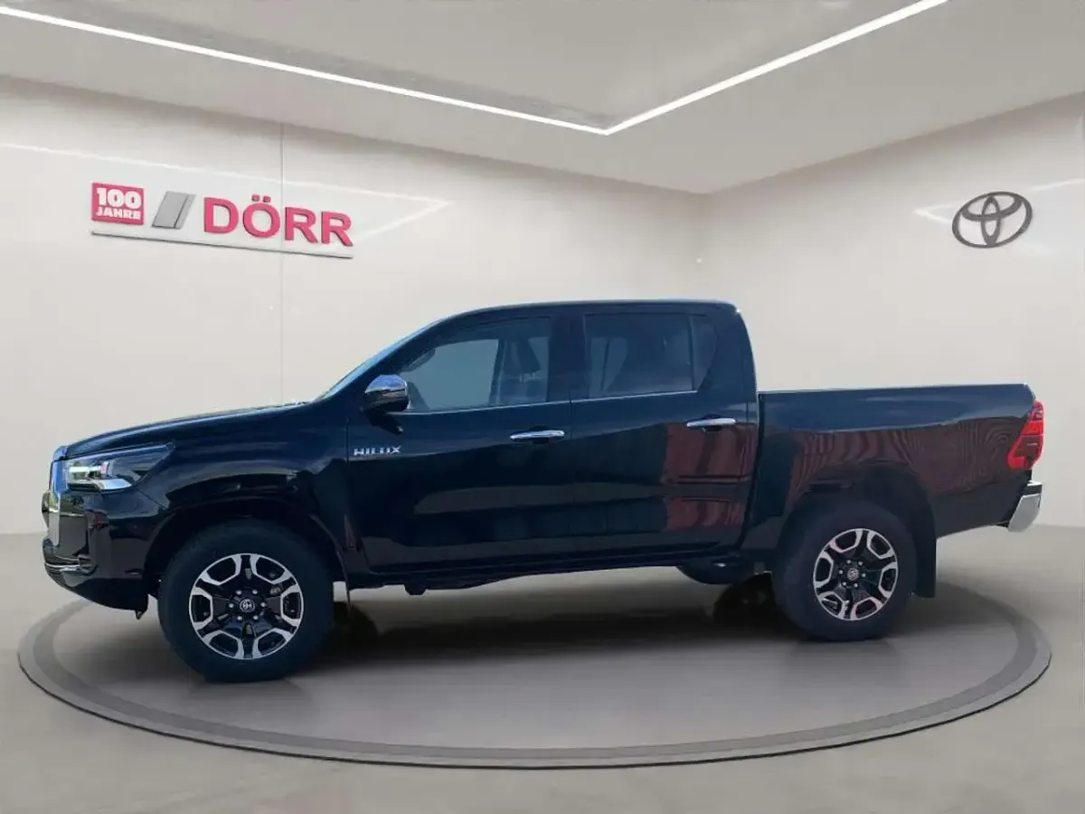 Neu Toyota HiLux Executive 204 PS (150 kW) 2025 Schwarz metallic Pickup