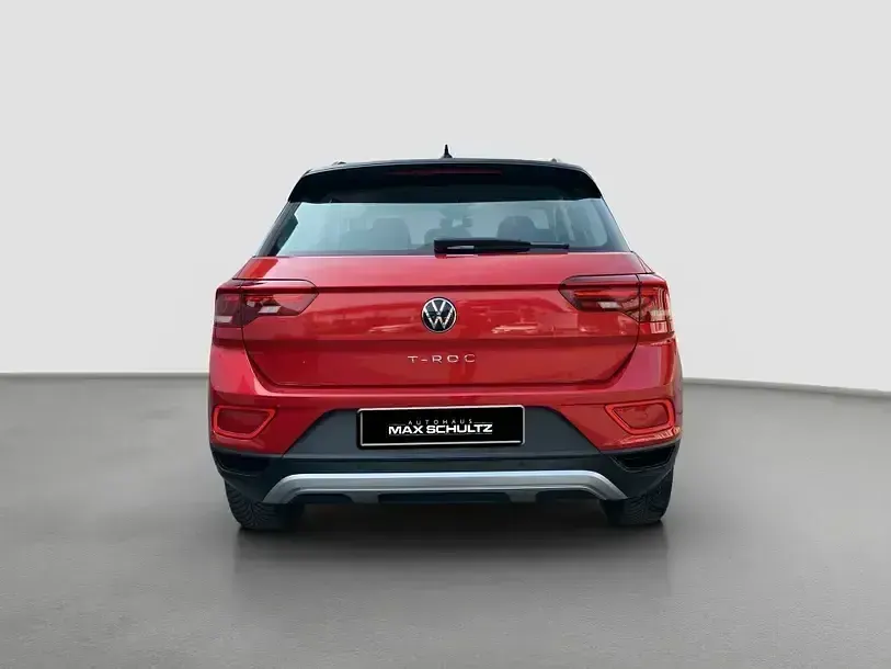 Gebraucht VW T-Roc Life 150 PS (110 kW) 2023 Rot SUV