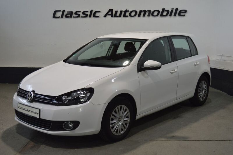 Weiß Gebraucht 2009 VW Golf VI Trendline Limousine | 3.990 € (Guter Preis) - Bild 1/4