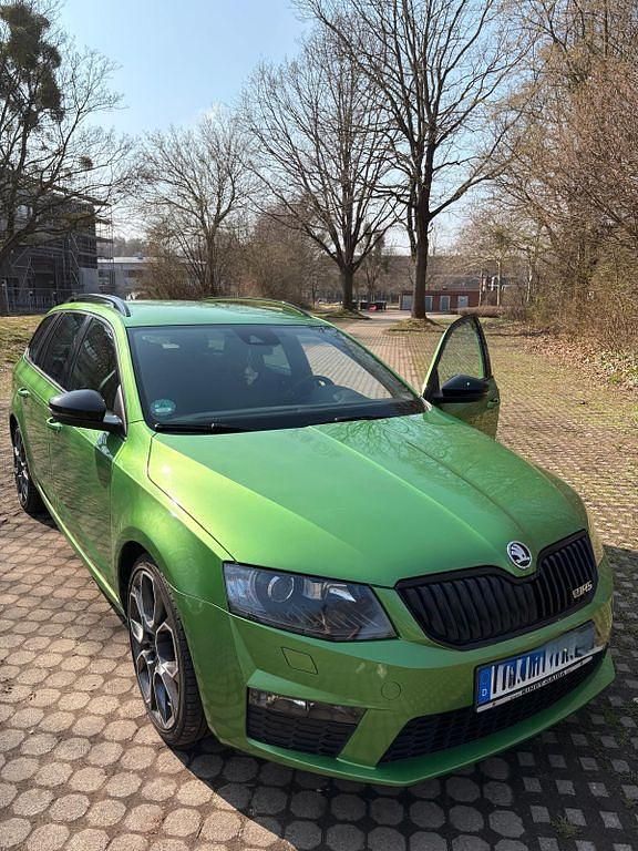 Gebraucht Skoda Octavia RS 220 PS (161 kW) 2018 Grün Kombi