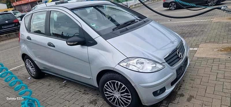 Silber Gebraucht 2006 Mercedes A150 Kleinwagen | 3.750 € (Fairer Preis) - Bild 1/4