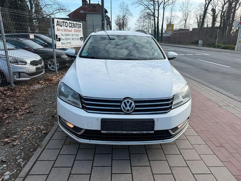 Gebraucht VW Passat Comfortline 140 PS (102 kW) 2014 Weiß Kombi