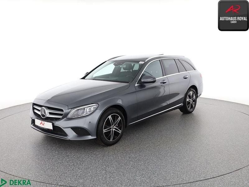 Gebraucht Mercedes C220 Avantgarde 194 PS (142 kW) 2020 Selenitgrau Kombi