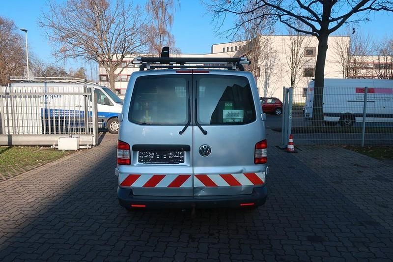 Gebraucht VW T5 140 PS (102 kW) 2011 Silber Van