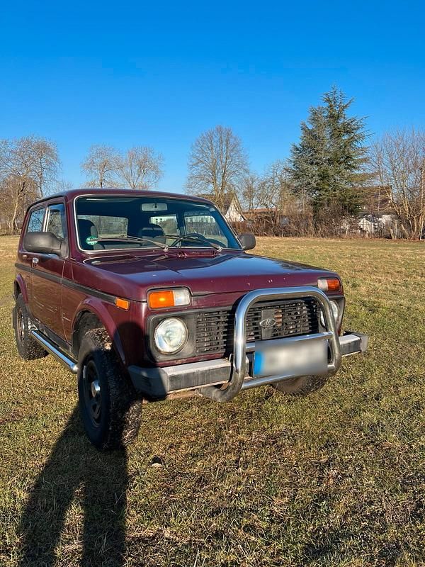 Gebraucht Lada niva 2012 SUV