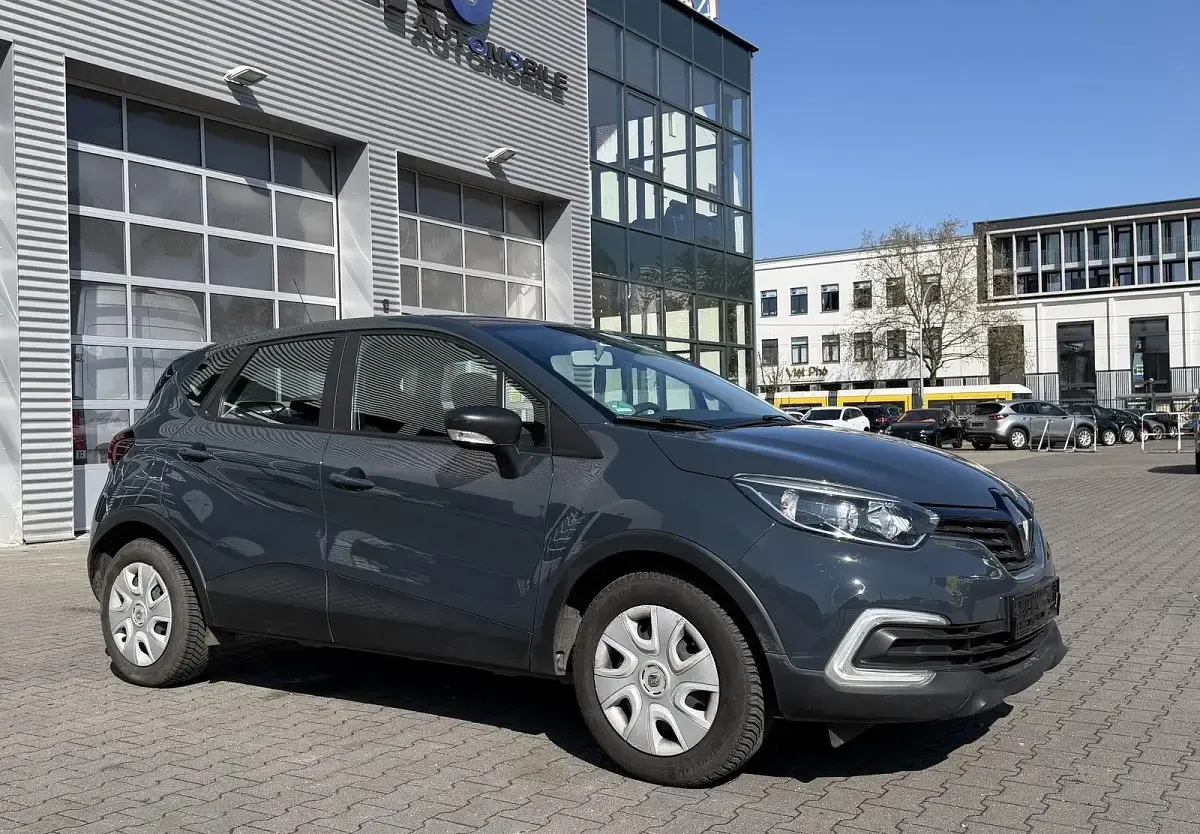 Gebraucht Renault Captur 90 PS (66 kW) 2019 Blau SUV