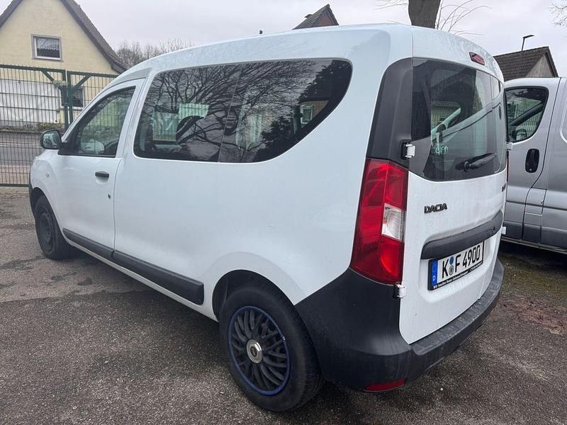 Gebraucht Dacia Dokker 75 PS (55 kW) 2018 Weiß Van / Kleinbus