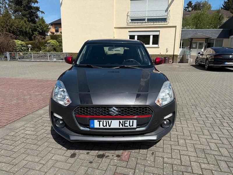 Second-hand Suzuki Swift 90 CP (66 kW) 2018 Gri Hatchback