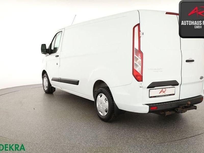 Gebraucht Ford Transit Custom 131 PS (96 kW) 2021 Frostweiß Van / Kleinbus