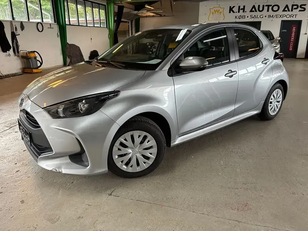Gebraucht Mazda 2 92 PS (67 kW) 2022 Silber Kleinwagen