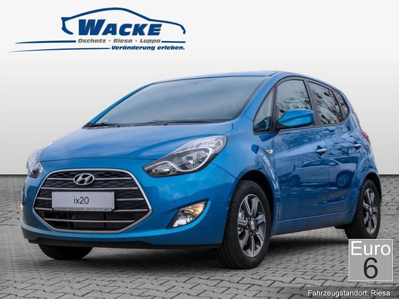 Farbe: blau Gebraucht 2018 Hyundai ix20 YES! Kleinwagen | 13.870 € (Fairer Preis) - Bild 1/4