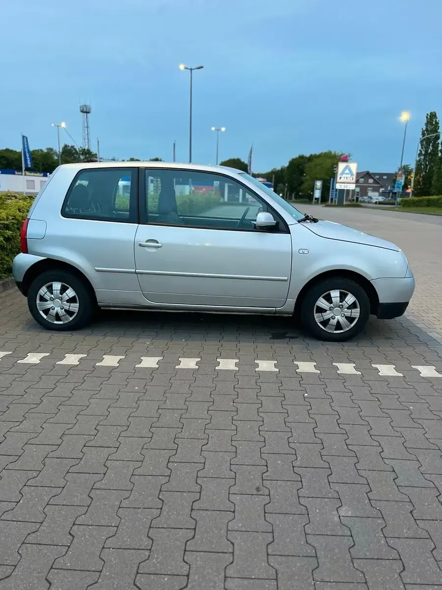 Gebraucht VW Lupo 75 PS (55 kW) 2005 Grau Kleinwagen