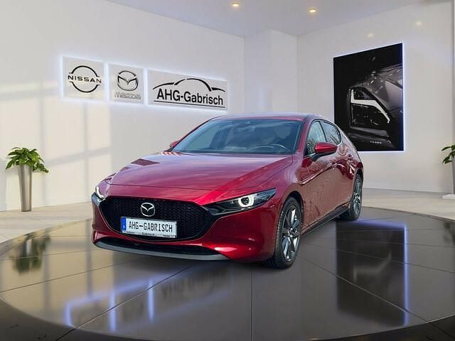 Soul red crystal m Gebraucht 2022 Mazda 3 Limousine | 20.990 € (Fairer Preis) - Bild 1/2