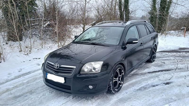 Gebraucht Toyota Avensis 129 PS (94 kW) 2006 Schwarz Kombi