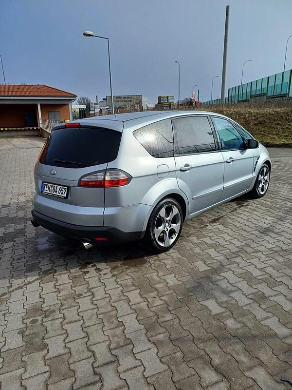 Gebraucht Ford S-MAX S 220 PS (161 kW) 2008 Silber Van / Kleinbus