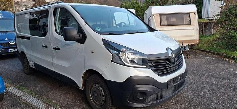 Gebraucht Renault Trafic 120 PS (88 kW) 2016 Weiß Van / Kleinbus