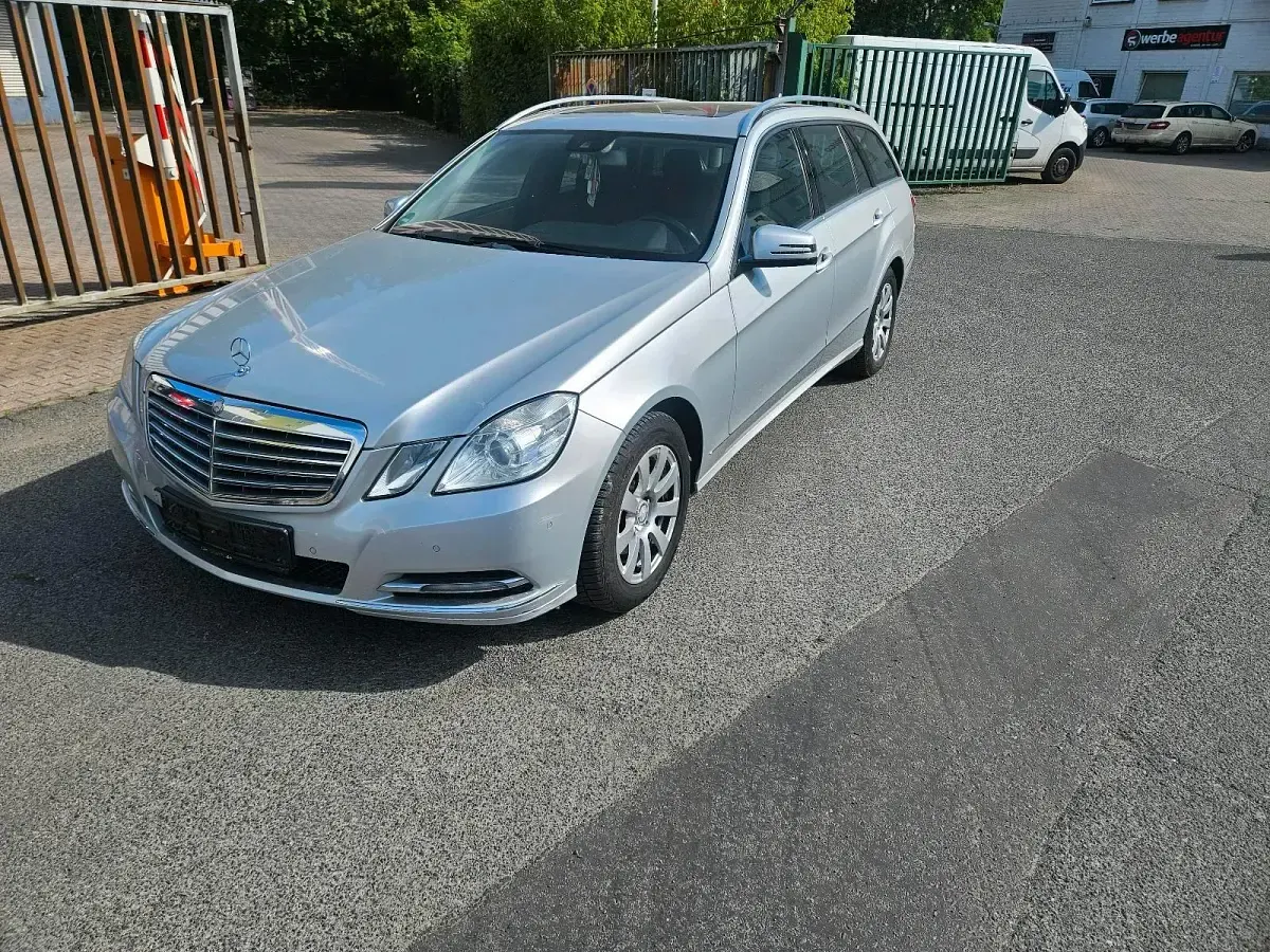 Occasion Mercedes E220 170 ch (125 kW) 2012 Argent Break