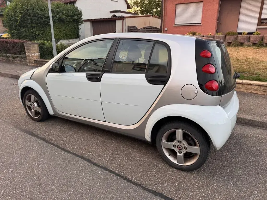 Gebraucht Smart ForFour 95 PS (69 kW) 2006 Weiß Kleinwagen