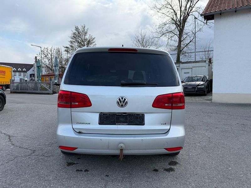 Gebraucht VW Touran Highline 105 PS (77 kW) 2012 Van / Kleinbus