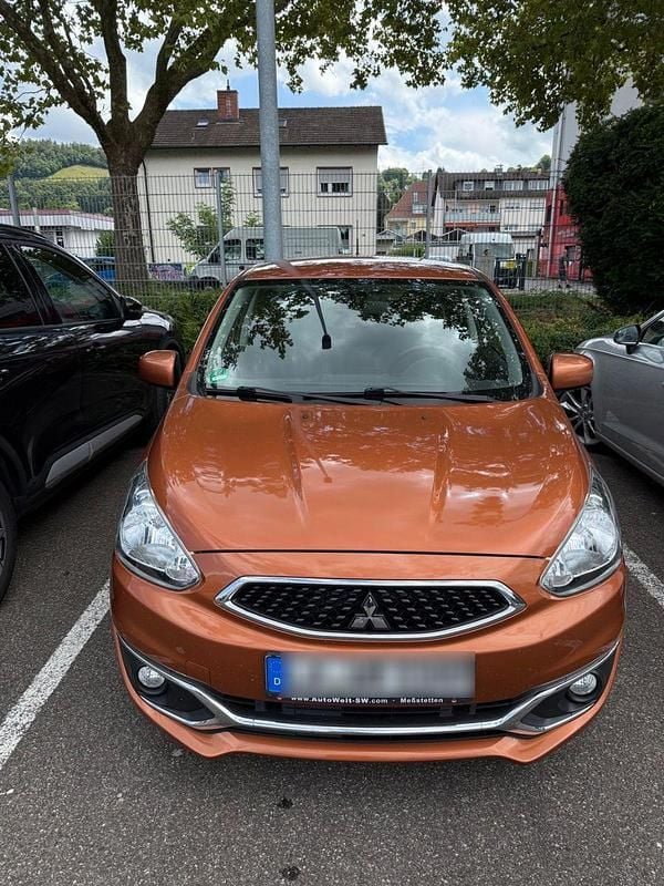 Orange Gebraucht 2019 Mitsubishi Space Star Active Kleinwagen | 8.500 € (Guter Preis) - Bild 1/4