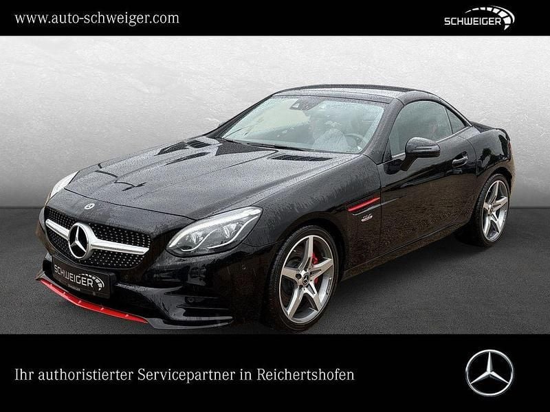 Schwarz Gebraucht 2017 Mercedes SLC200 AMG line Cabrio | 36.900 € (Teuer) - Bild 1/4