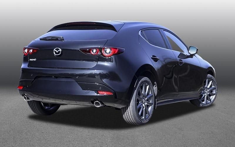 Neu Mazda 3 Exclusive-Line 140 PS (102 kW) 2025 Jet black Limousine