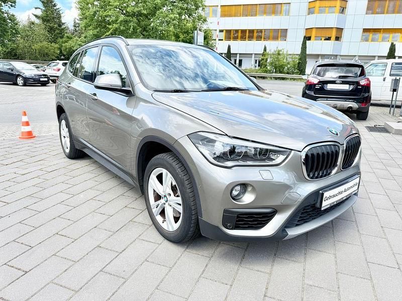 Gebraucht BMW X1 Advantage 136 PS (100 kW) 2017 Silber SUV