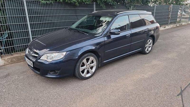 Blau Gebraucht 2006 Subaru Legacy Active Kombi | 2.900 € - Bild 1/4