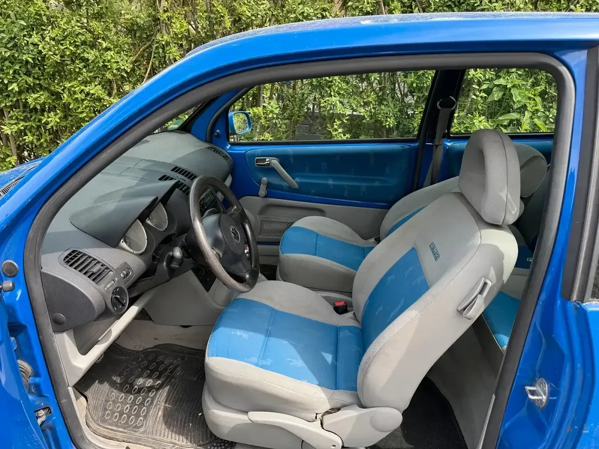 Brugt VW Lupo 50 HK (36 kW) 2000 Blå Hatchback
