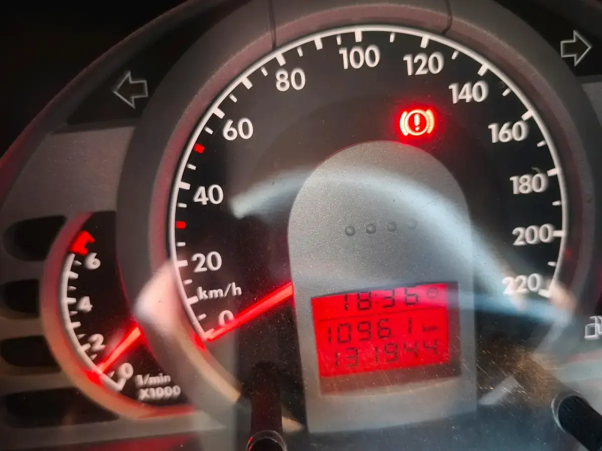 Brugt VW Fox 75 HK (55 kW) 2006 Sort Hatchback