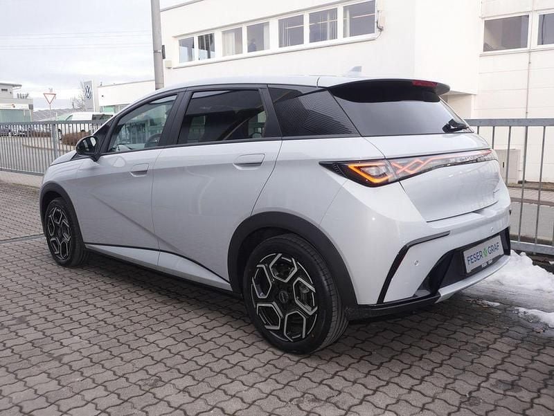 Neu BYD Dolphin Design 150 kW (204 PS) 2026 Weiß Kleinwagen