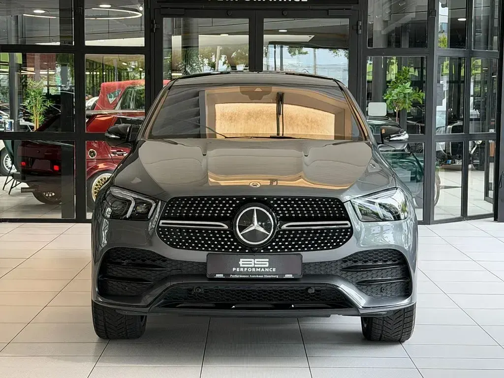 Gebraucht Mercedes GLE350 AMG line 272 PS (200 kW) 2024 Selenitgrau SUV