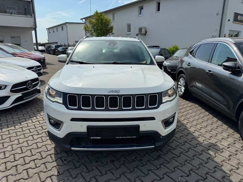 Weiß Gebraucht 2019 Jeep Compass Limited SUV | 17.390 € (Fairer Preis) - Bild 1/4