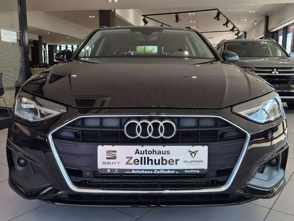 Gebraucht Audi A4 Performance 150 PS (110 kW) 2022 Schwarz Kombi