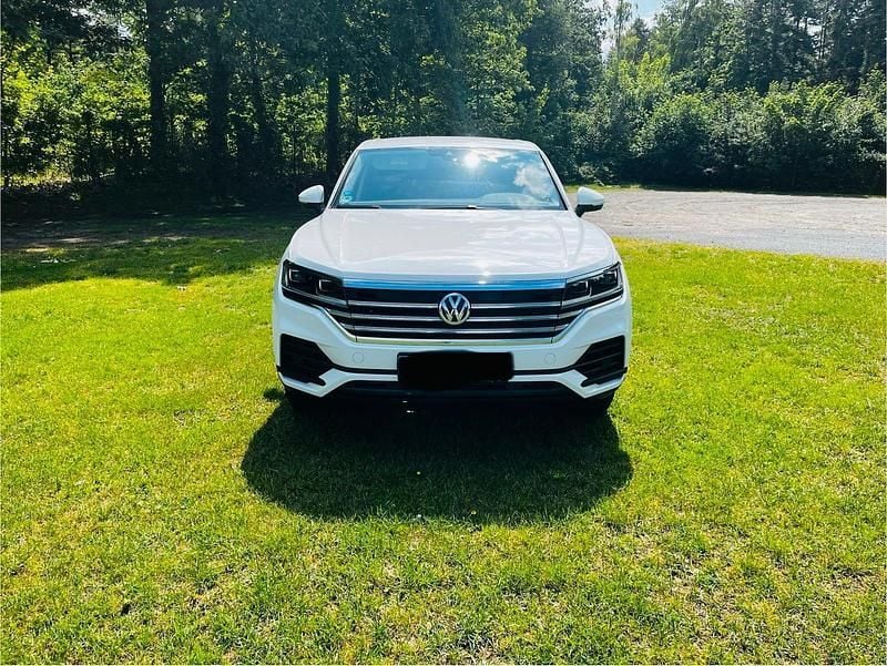 Weiß Gebraucht 2019 VW Touareg SUV | 31.500 € (Superpreis) - Bild 1/4