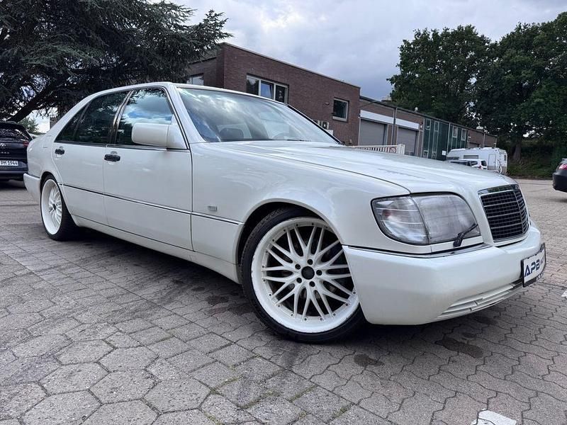 Weiß Gebraucht 1991 Mercedes S600 Limousine | 17.990 € - Bild 1/4