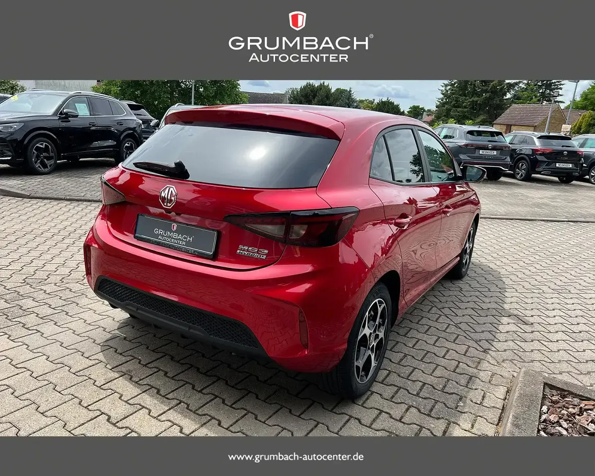 Neu MG MG3 Luxury 194 PS (142 kW) 2026 Rsj diamond red metallic Kleinwagen