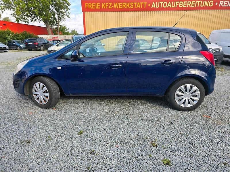 Gebraucht Opel Corsa 70 PS (51 kW) 2012 Blau Kleinwagen