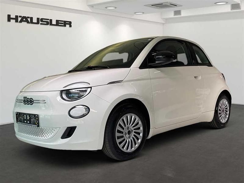 Arktis weiß Gebraucht 2025 Fiat 500e Red Kleinwagen | 29.590 € (Etwas zu teuer) - Bild 1/4