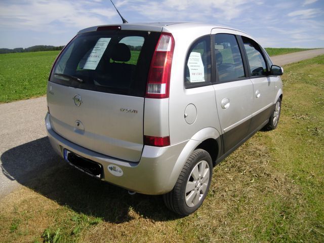 Używany Opel Meriva 101 KM (74 kW) 2005 Srebrny Minivan
