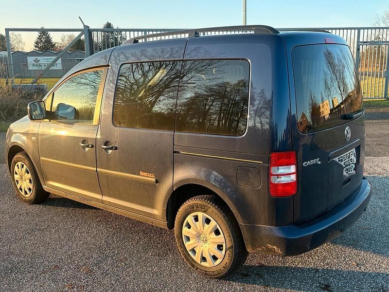 Gebraucht VW Caddy Trendline 105 PS (77 kW) 2012 Blau Van / Kleinbus
