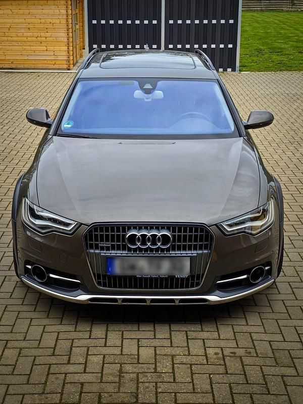 Gebraucht Audi A6 Allroad 333 PS (244 kW) 2013 Grau Kombi