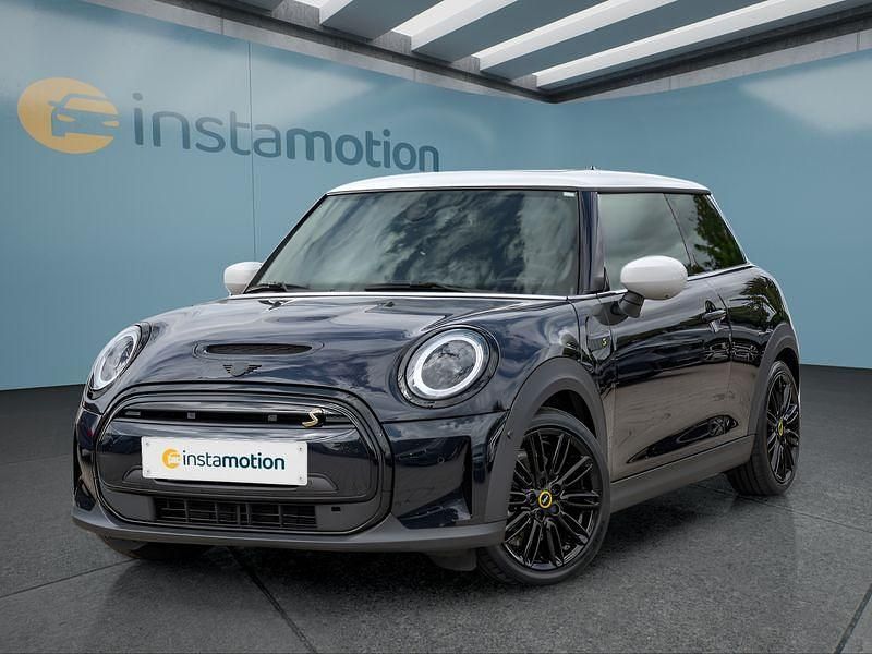Schwarz Gebraucht 2023 Mini Cooper Kleinwagen | 22.299 € (Etwas zu teuer) - Bild 1/4