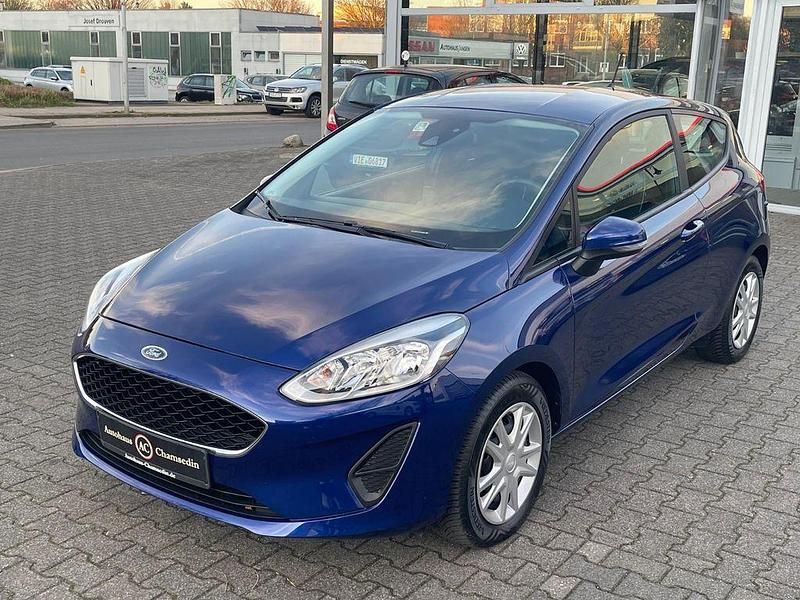 Gebraucht Ford Fiesta Trend 190 PS (139 kW) 2017 Blau Limousine