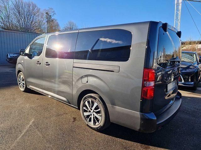 Gebraucht Toyota Proace Team 177 PS (130 kW) 2025 Titanium grey Van / Kleinbus