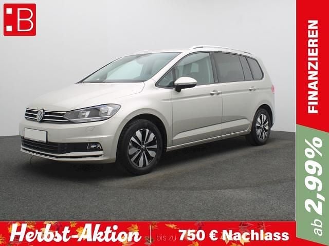 Silber Gebraucht 2024 VW Touran S Van / Kleinbus | 32.450 € (Fairer Preis) - Bild 1/3
