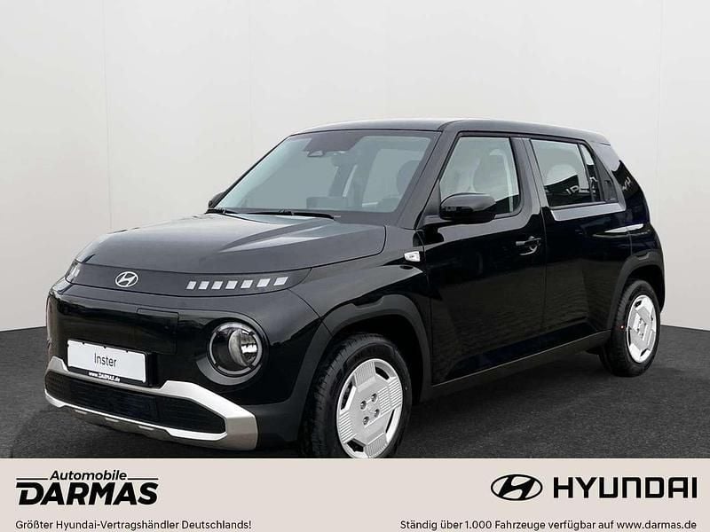 Grün Gebraucht 2025 Hyundai Inster Select Kleinwagen | 19.990 € (Superpreis) - Bild 1/4