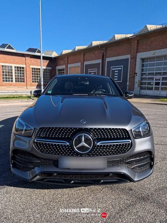 Grau Gebraucht 2021 Mercedes GLE400 AMG Coupé | 53.800 € (Guter Preis) - Bild 1/4